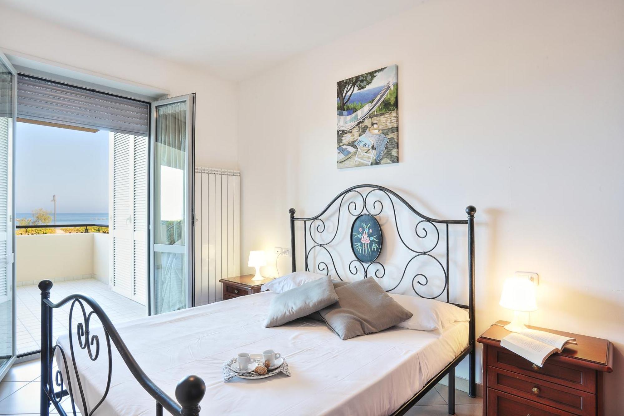 Mazzarosa Residence Roseto degli Abruzzi Kültér fotó